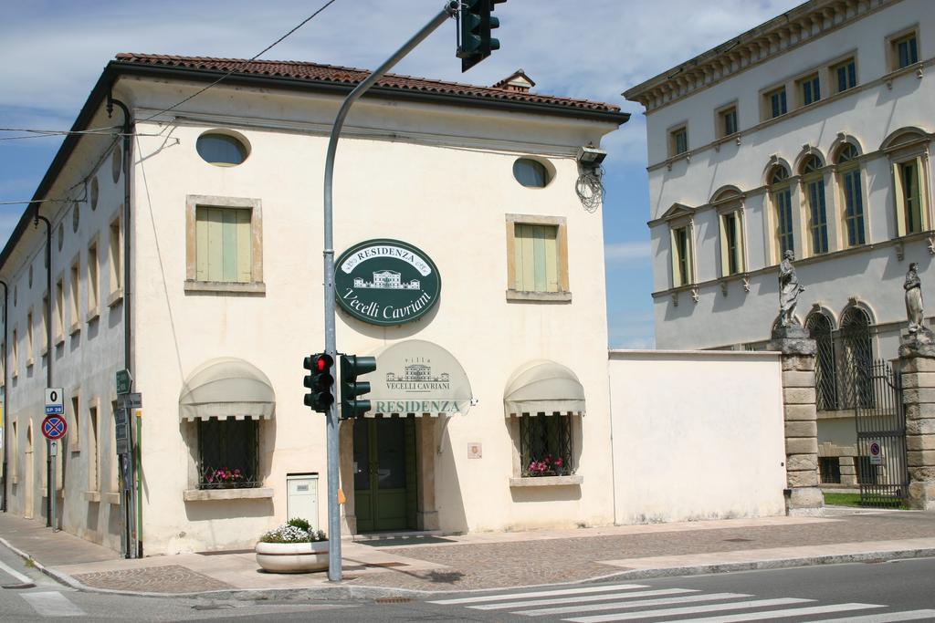 Villa Vecelli Cavriani Mozzecane Bagian luar foto