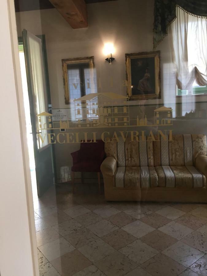 Villa Vecelli Cavriani Mozzecane Bagian luar foto
