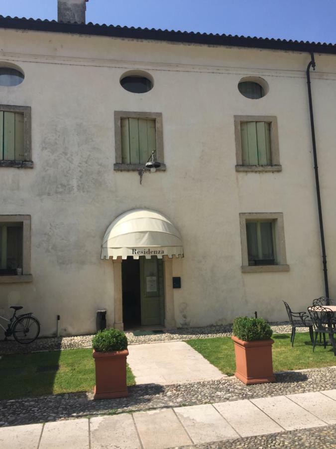 Villa Vecelli Cavriani Mozzecane Bagian luar foto